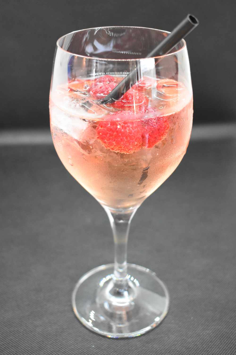 Genieße deinen Feierabend bei einem Cocktail